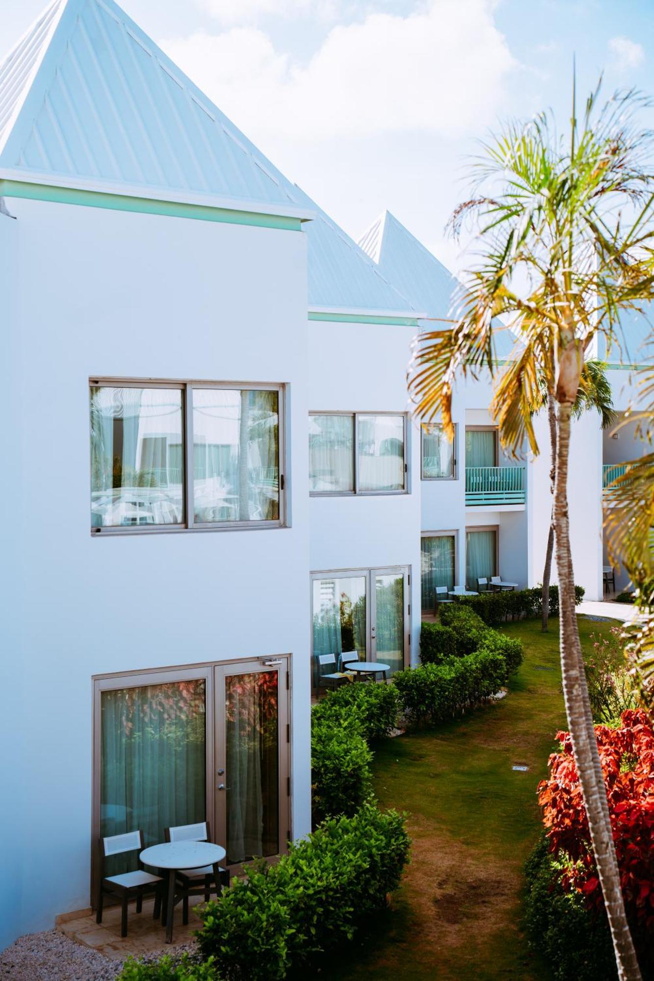 The Mill Resort And Suites 팜비치 외부 사진