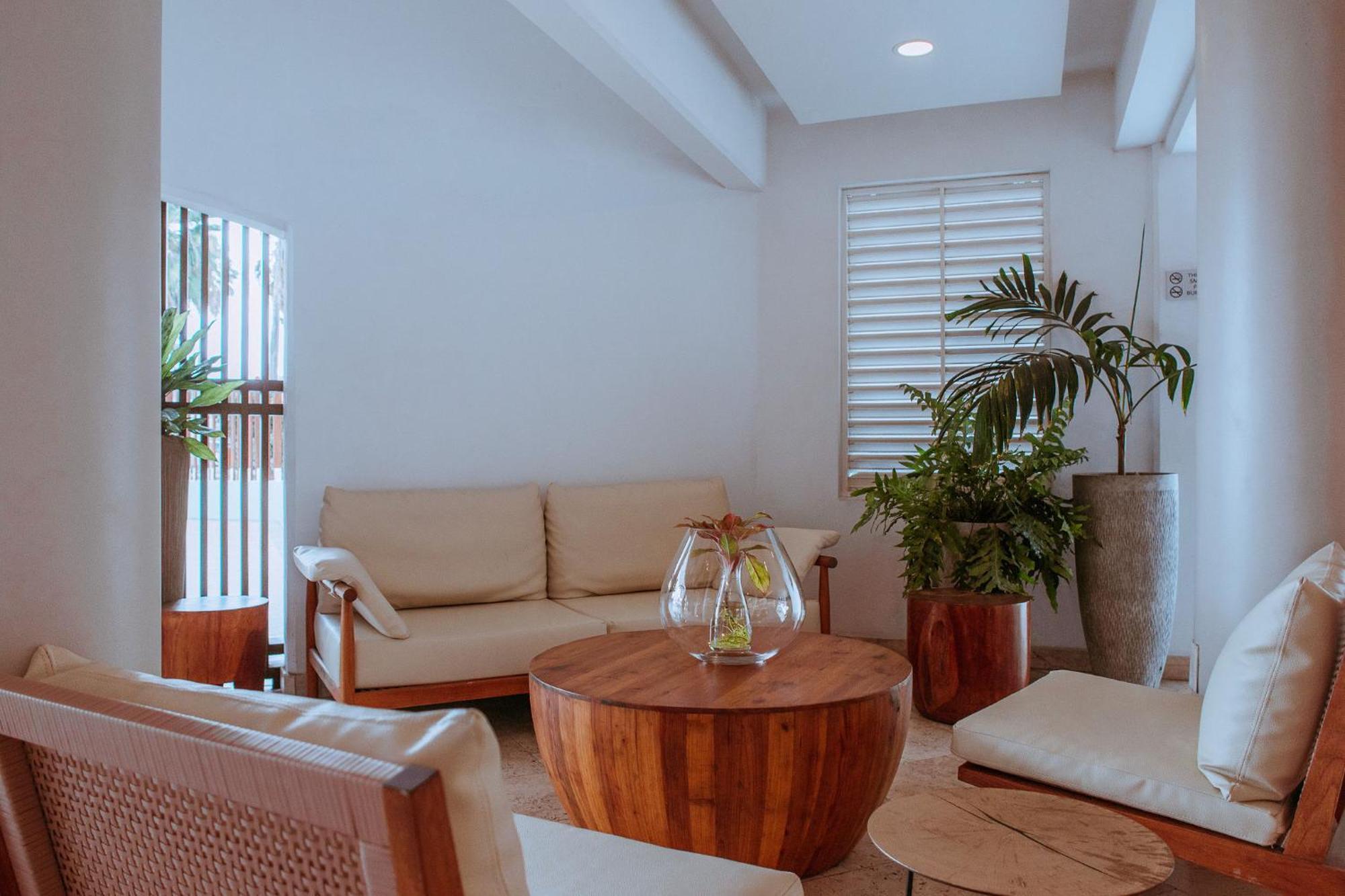The Mill Resort And Suites 팜비치 외부 사진